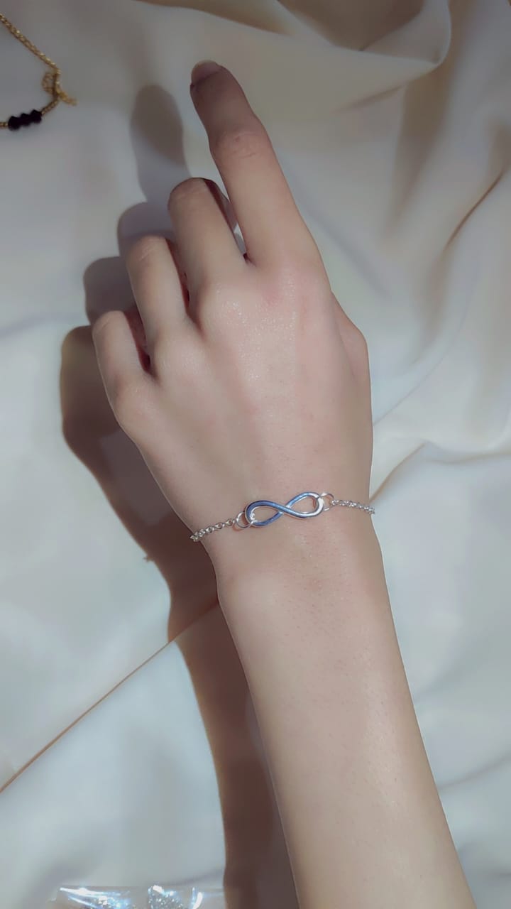 Infinity Chain Bracelet